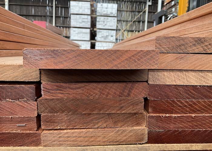 Lames de terrasse Jatoba - 21 x 120 mm - 2 faces lisses - lots