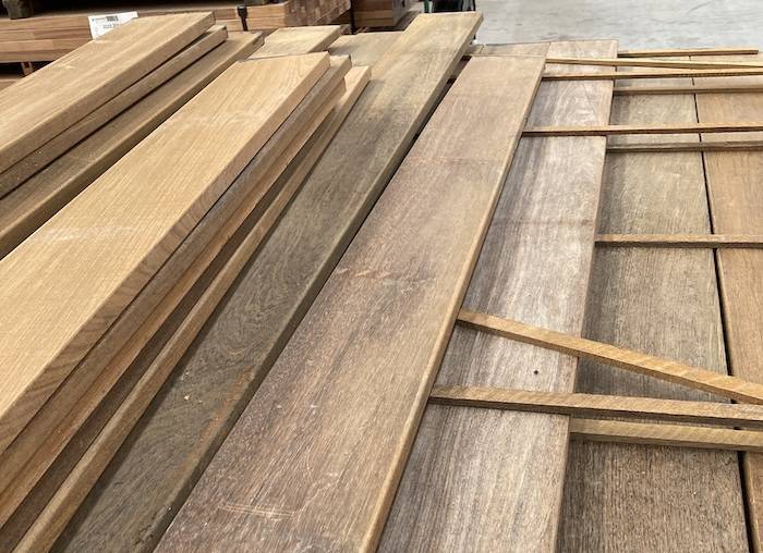 Lames de terrasse IPE - 21 x 145 x 2000 + mm - 2 faces lisses