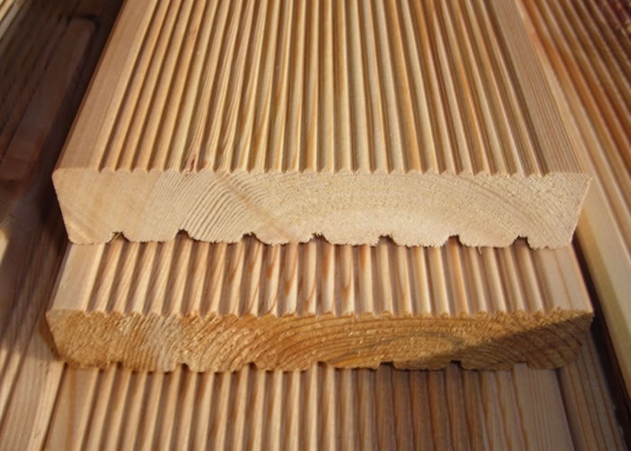 Lames de terrasse Mélèze - 27 x 120 mm - 2 faces lisses - Mulhouse