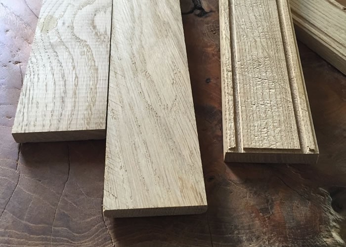 Parquet massif planchette Chêne Premier - 10 x 60 x 250 mm en brut