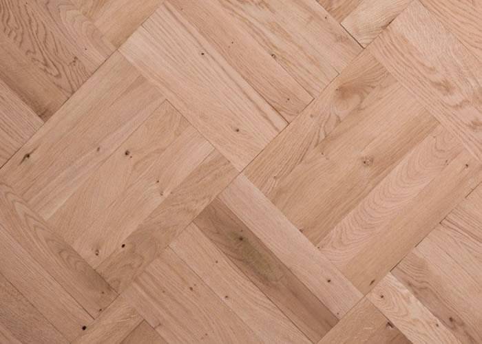 Parquet massif planchette Chêne Rustique - 10 x 50 x 300 mm - brut