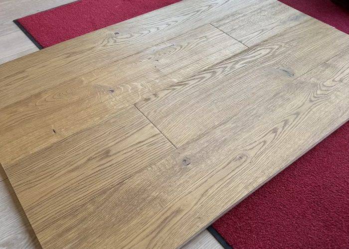 Parquet contrecollé en chêne - 14 x 190 mm - brossé - vieilli