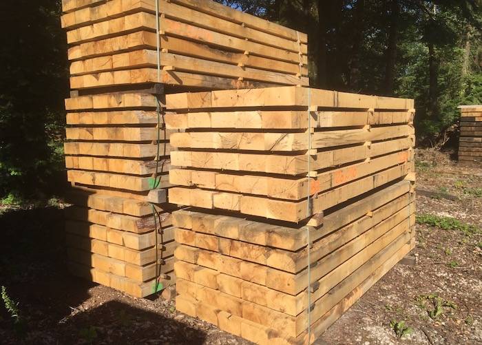 Traverses de chemin de fer Chêne - 120 x 200 x 2600 mm - brutes de sciage