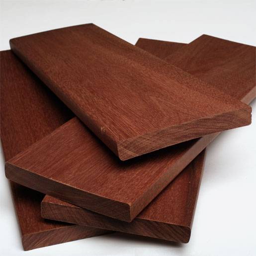 Lames de terrasse Massaranduba - 21 x 145 mm - 2 faces lisses - KD FSC