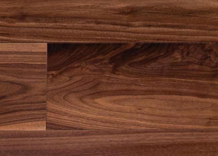 Parquet contrecollé Noyer Américain Select Bâton Rompu - 12 x 150 x 580 mm - verni mat