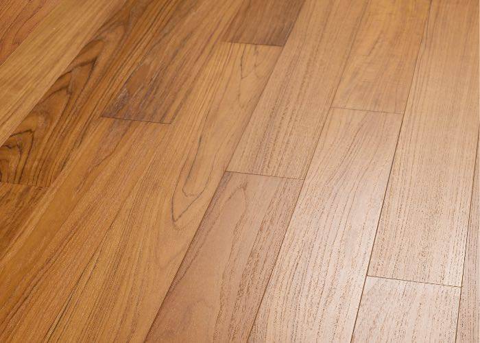 Parquet contrecollé Teck - 10 x 120 mm - brossé - huilé