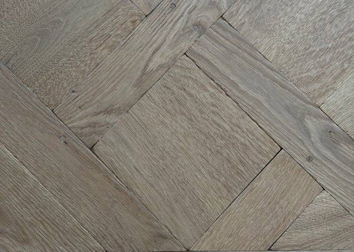 Panneaux Versailles massif Chêne vieilli - 15 x 700 x 700 mm - huilé