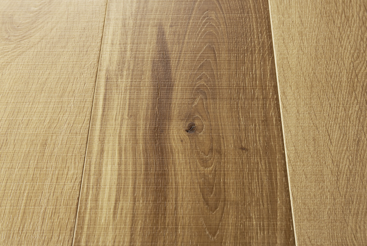 Parquet massif Chêne Rustique - 14 x 130 mm - brut - sciage strong - Mulhouse