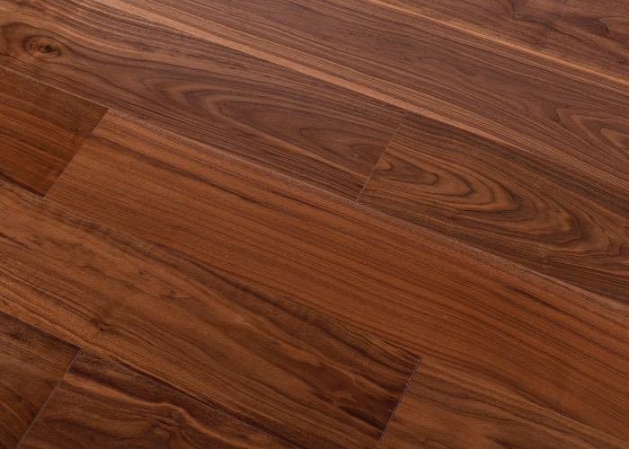 Parquet contrecollé Noyer Américain Select Point Hongrie - 14 x 90 x 510 mm - huilé UV