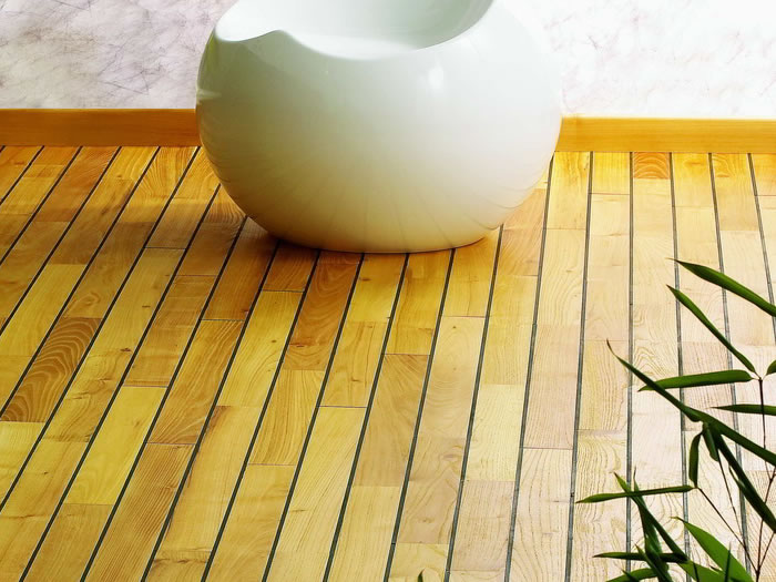 Parquet massif Acacia Robinier Pont de Bateau - 15 x 90 mm - huilé - Chambord