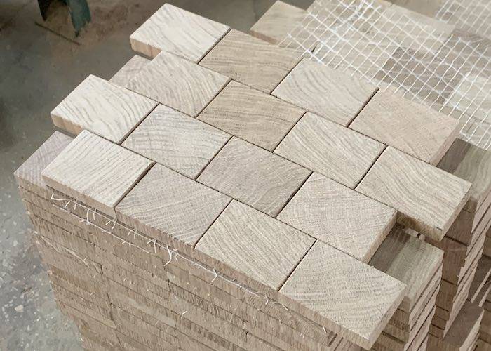 Parquet massif en bois de bout Chêne Premier - 10 x 42 x 84 mm - brut - Cannes