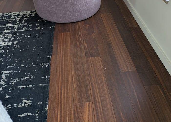 Parquet massif Noyer d'Asie / Kuku - 15 x 90 mm - verni mat - Bali - PROMO