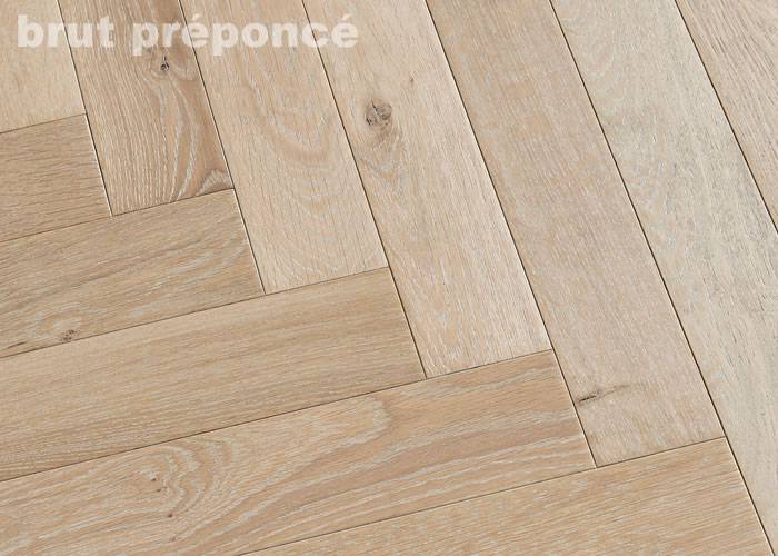 Parquet massif Chêne Rustique Bâton Rompu - 22 x 70 x 490 mm - brut