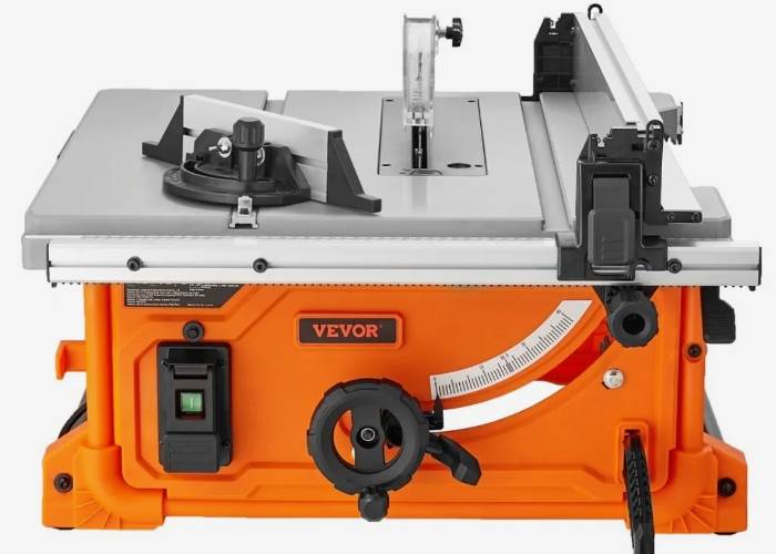 Recoupe des lames de terrasses et accessoires