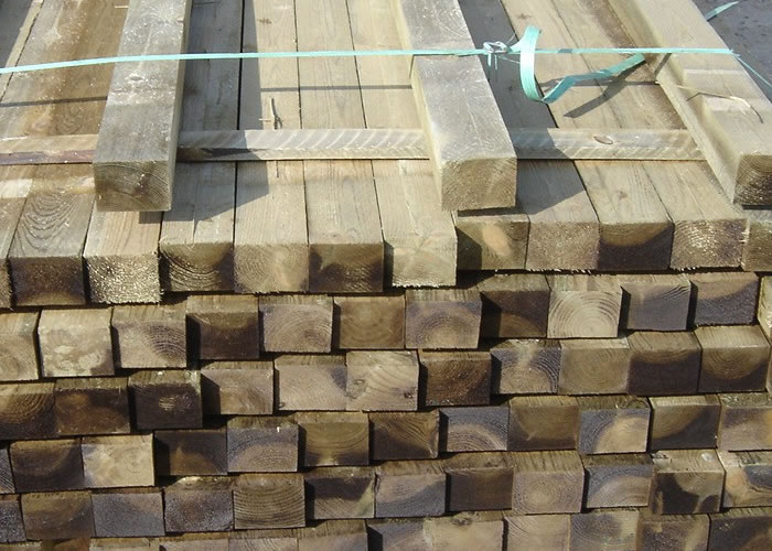 Lambourdes Pin classe 4 - 45 x 70 x 4000 mm