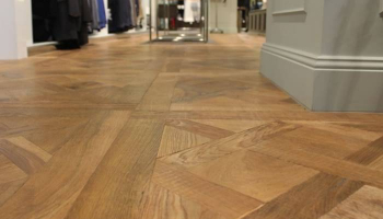 Les Panneaux de Versailles, le prestigieux à vos pieds