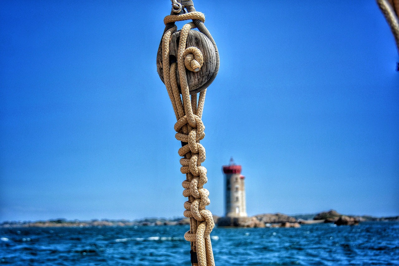bateaux traditionnels bois voile Bretagne