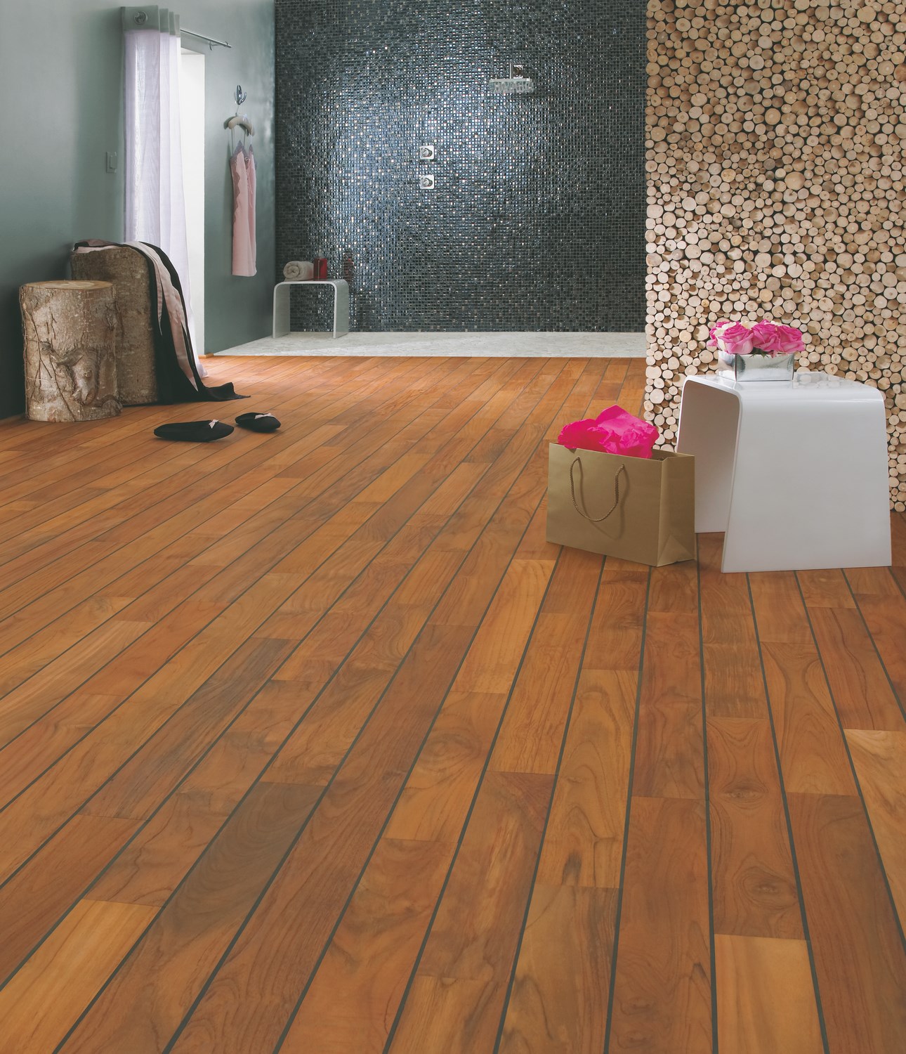 parquet navylam + en teck salle de bains