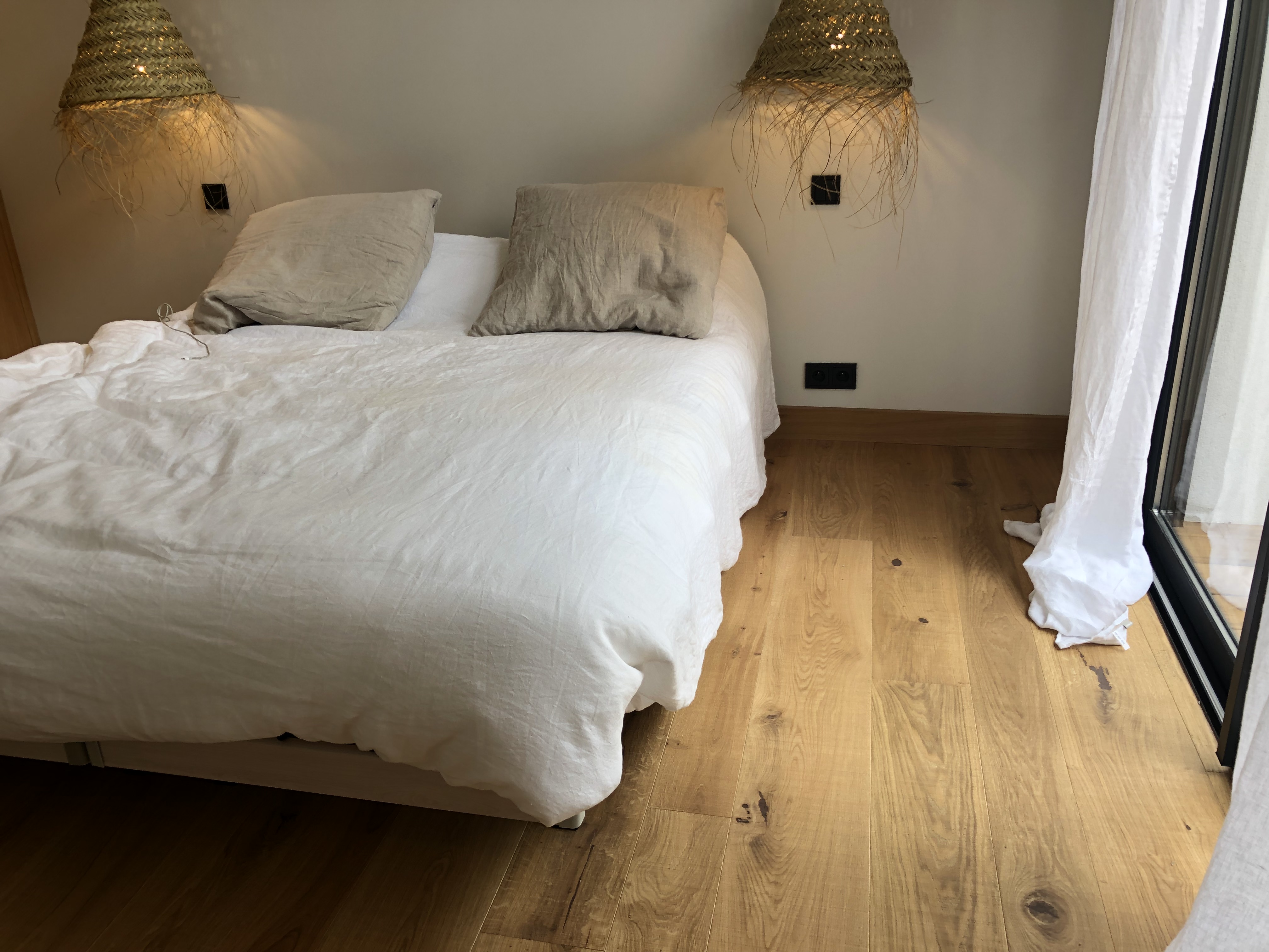 parquet Besançon chêne rustique traces de scie livraison Doubs Floorz