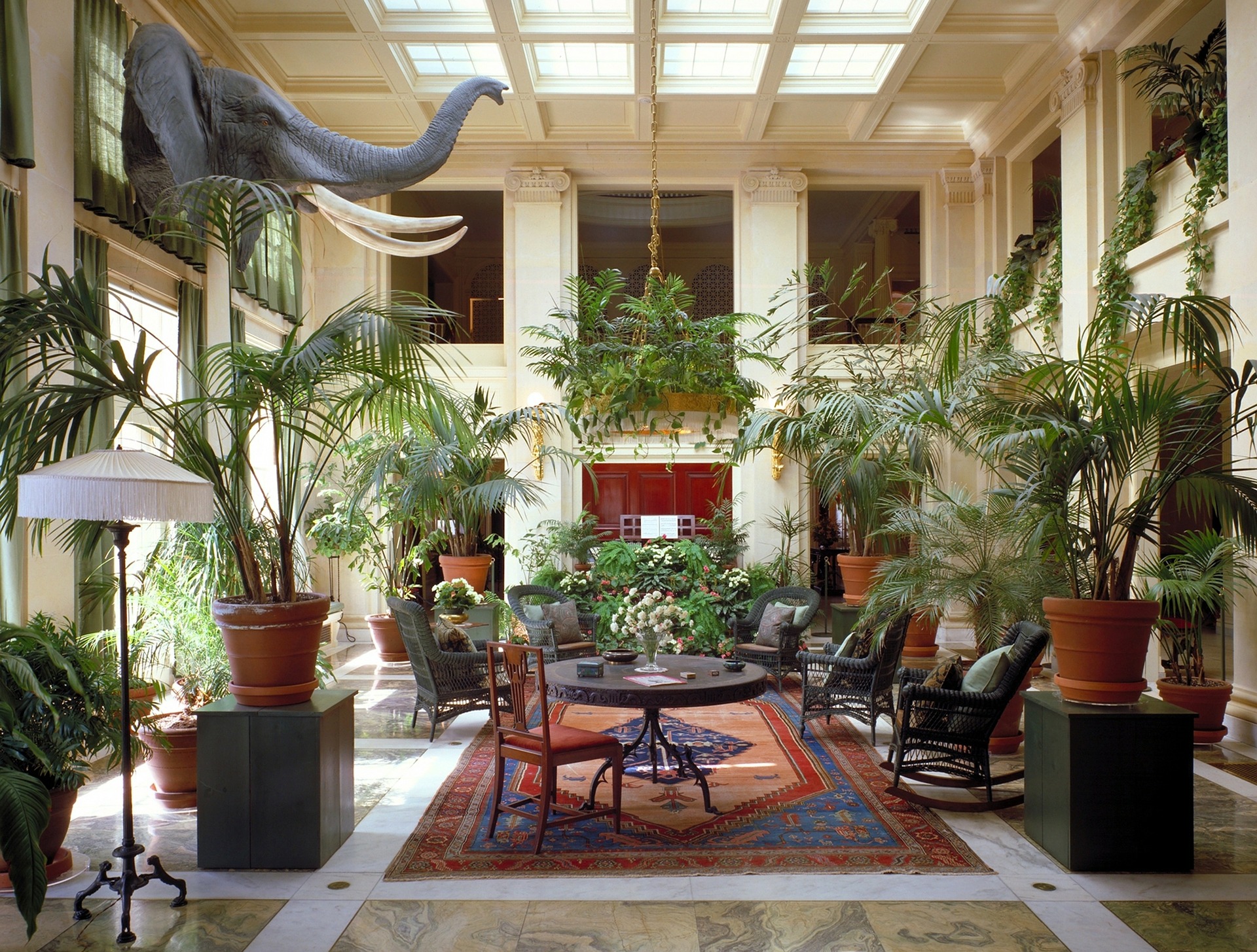 Déco ethnique — salon chaleureux — ambiance voyage et matières naturelles
