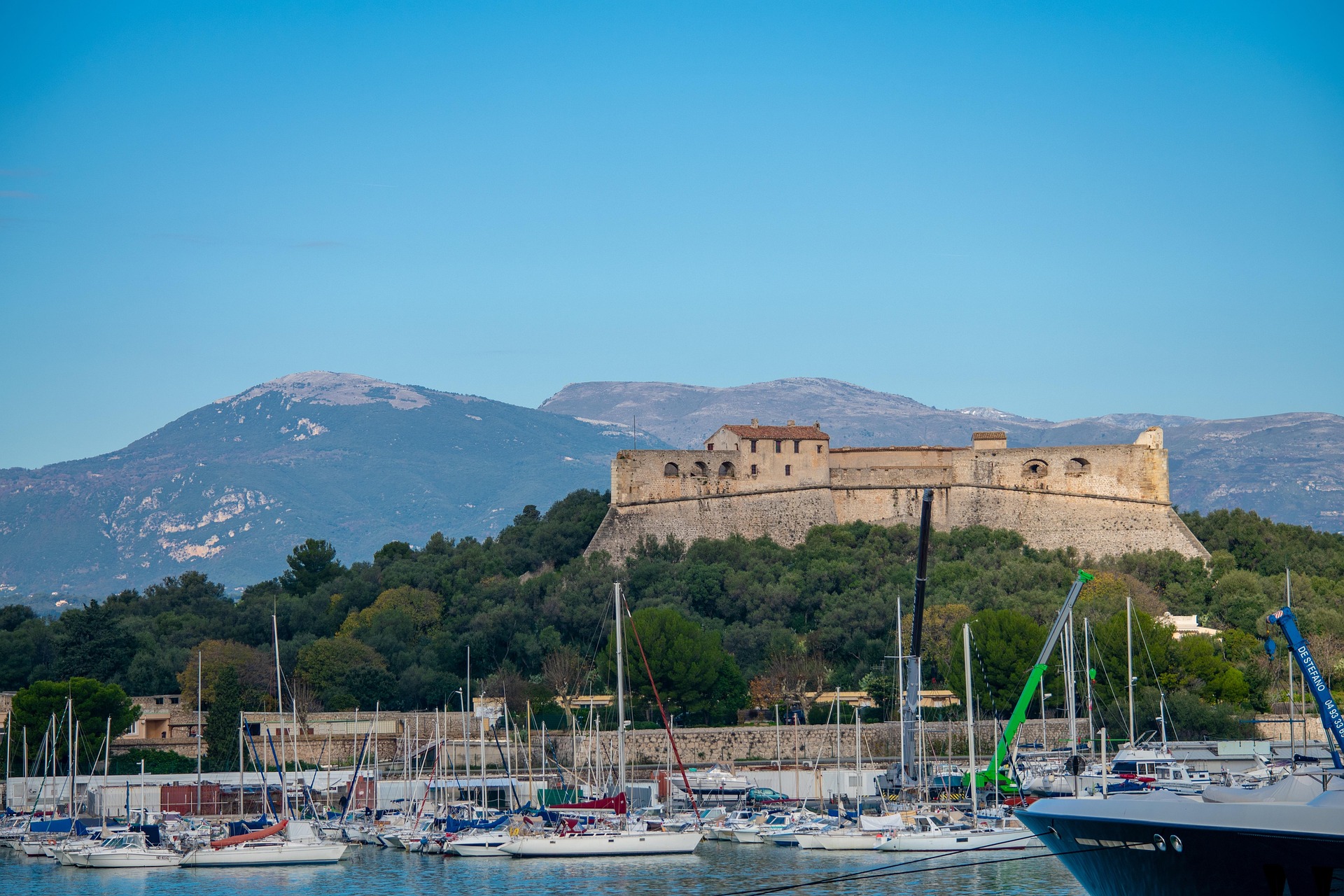 parquet à Antibes Juan-les-Pins Biot livraison Côte d’Azur Floorz La Grande Parqueterie